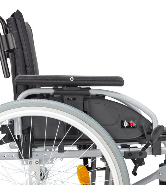 Leichtgewichtrollstuhl Pyro Light Optima XL - Bischoff & Bischoff