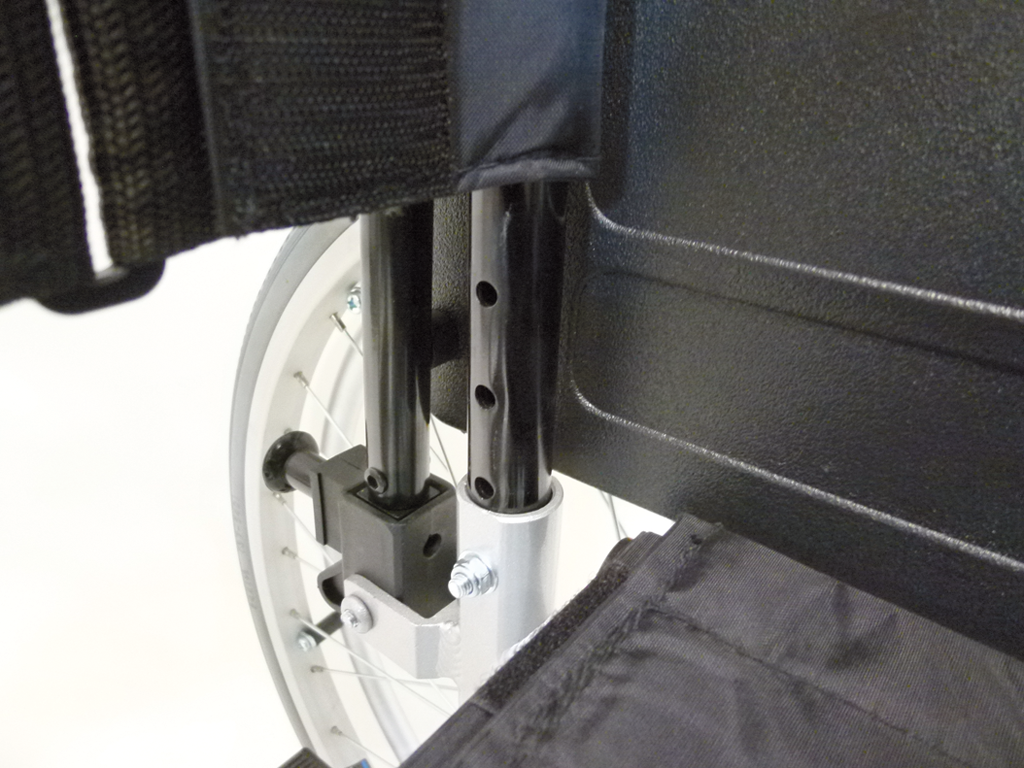 Standard-Rollstuhl Rotec mit Trommelbremse