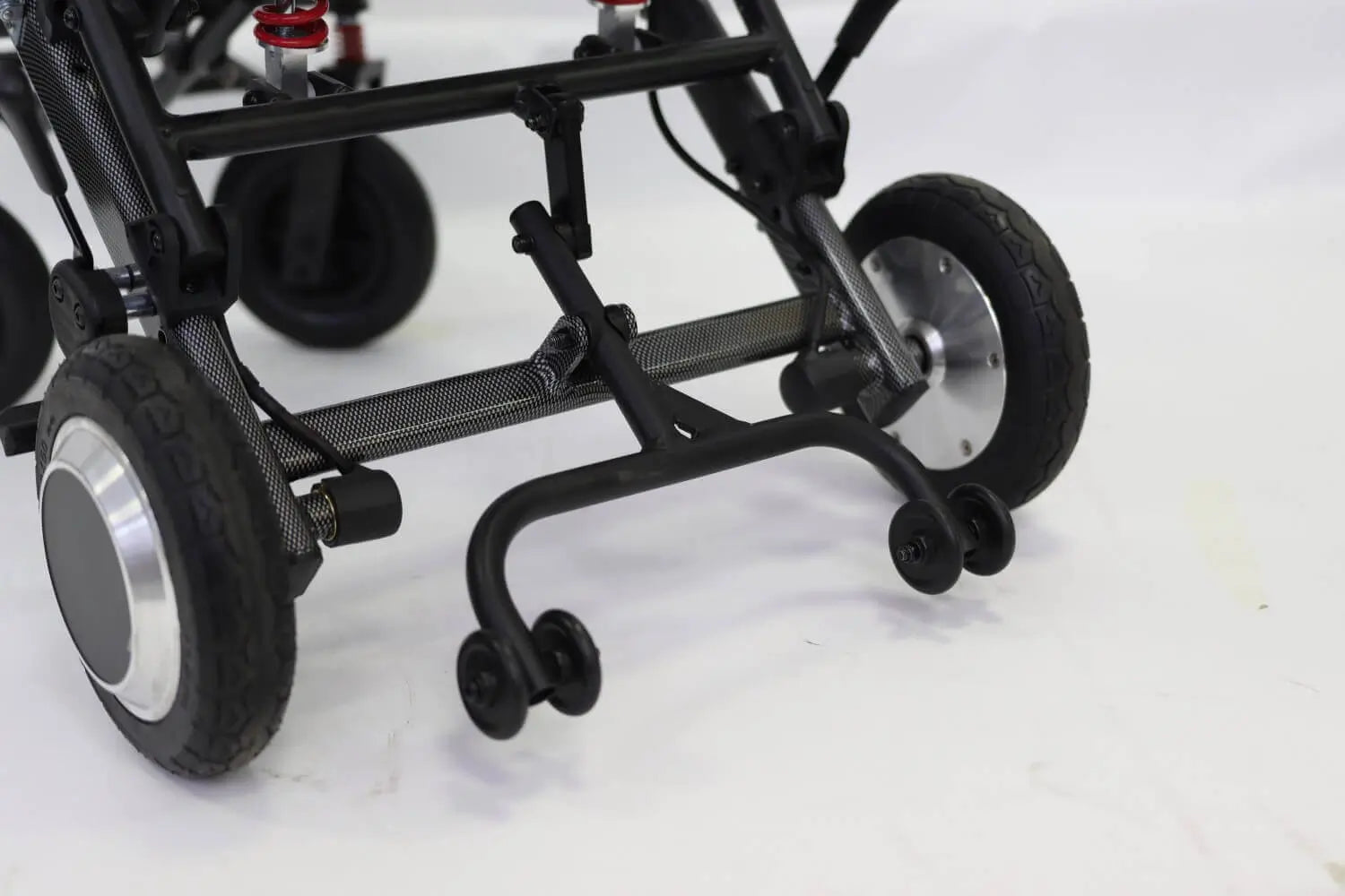 AT52325 – Carbon Elektrorollstuhl
